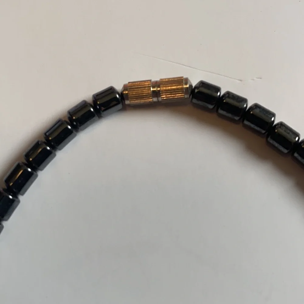 Stone beaded‎ necklace
